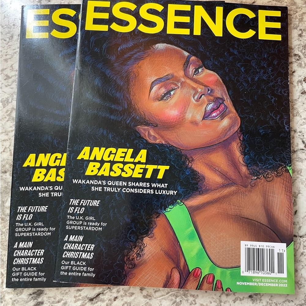ESSENCE MAGAZINE NOVEMBER 2022 ANGELA BASSETT